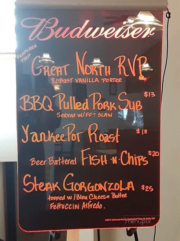 J's Corner Restaurant & Lounge - Gorham, NH