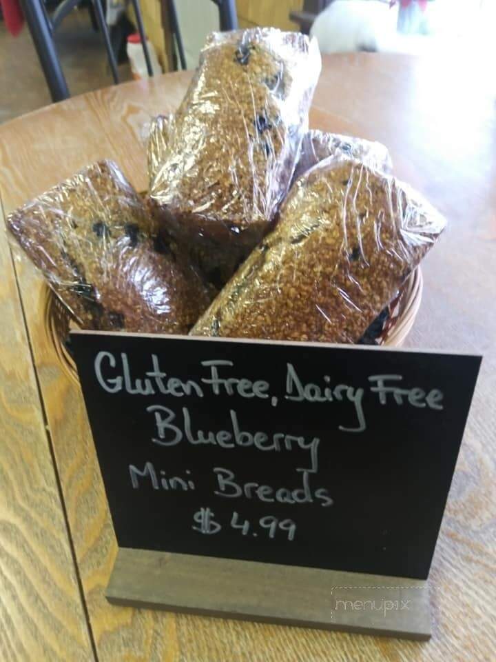 Apple Valley Bakery - Monmouth, ME